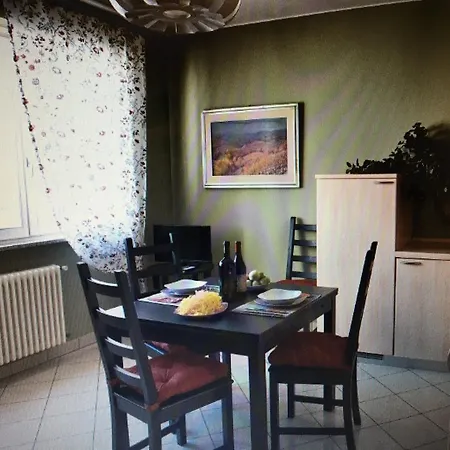 Apartment Piazza Savona Interno 2